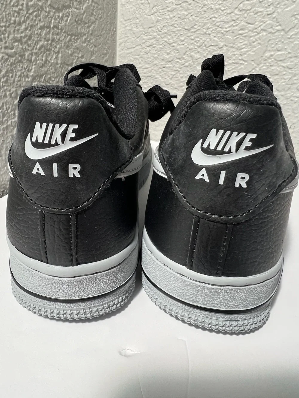 Nike Air Force 1 GS Black Wolf Grey low top sneakers shoes Youth 5.5Y HQ3807-001